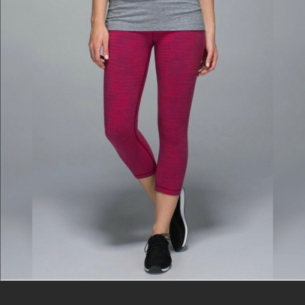 Lululemon crop soft leggings